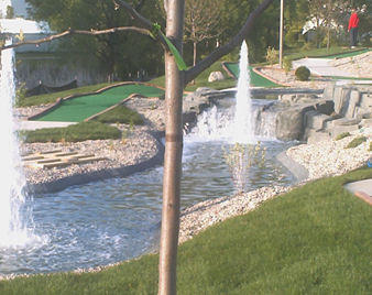 Great design of mini golf water features