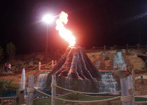 Mini Golf Course Features and Design Ideas